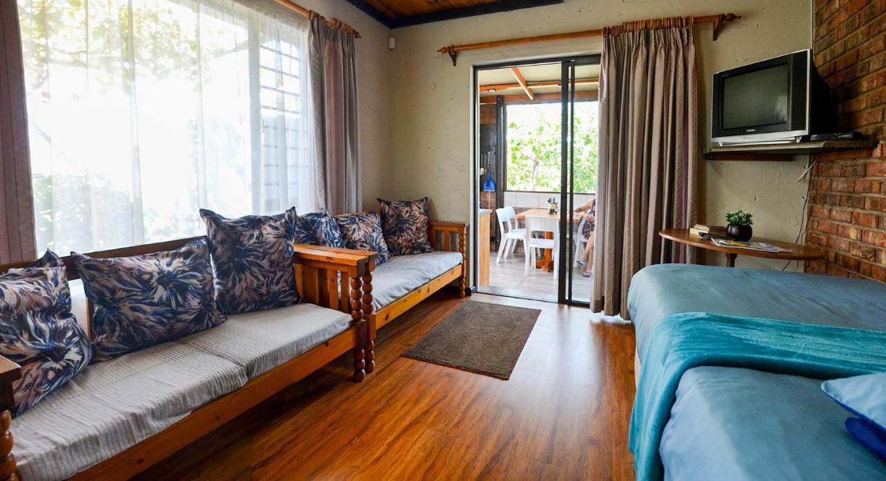Palm Cottage - Colchester - 5Km From Elephant Park Ngoại thất bức ảnh